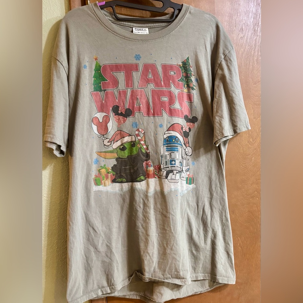 Star Wars Christmas Grogu and R2D2 T-Shirt